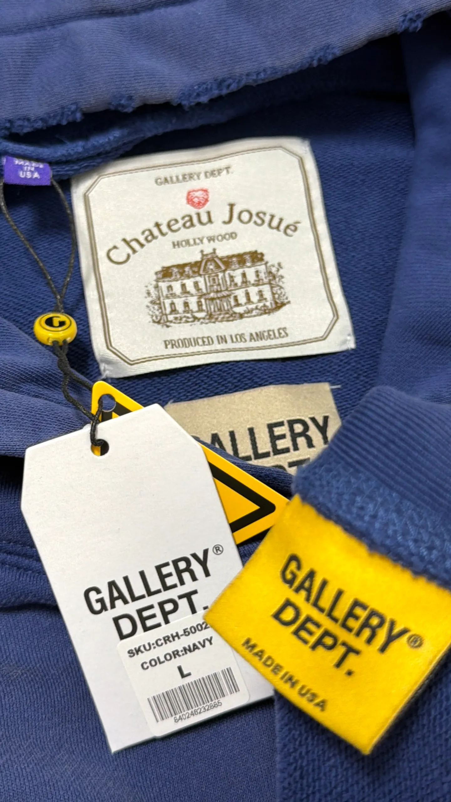 GALLERY DEPT. CHATEAU RANCH HOODIE/NAVY Horseshoe Winery Splash Ink Destroyed Hoodie Washed Blue S-XL Assute Reactive Dyes Ready-made Clothes Fade Process Post-Fry Color Processing Super Heavy and Cumbersome Too Many Cuts and Hanging Wormhole Destruction Process➕Hand-Splashed Ink Very Time-consuming and Labor-intensive Correct Version Original Main Mark➕Large Main Mark➕Yellow Wash Mark The original BOXY short and wide version has not been changed at all. God-cut. Authentic level printing process. Post-washing treatment to show natural aging effect.